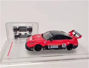 CM MODEL NISSAN 35GTRR LBWK SUPER SILHOUETTE RED 1:64