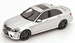 Mercedes C63 AMG 2008 silver Limited Edition 2200 pcs